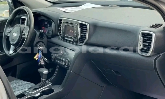 Buy Used Kia Sportage Other Car in Luanda in Luanda Province Buy Used Kia Sportage Other Car in Luanda in Luanda Province