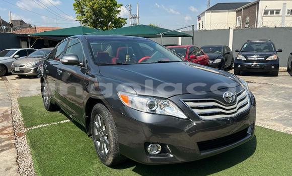 Comprar Usado Toyota Camry Outro Carro em Luanda em Luanda Province