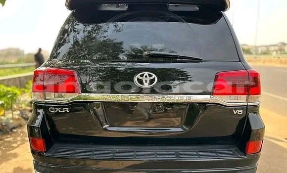 Acheter Occasion Voiture Toyota Land Cruiser Noir à Luanda, Province de Luanda Acheter Occasion Voiture Toyota Land Cruiser Noir à Luanda, Province de Luanda