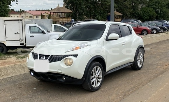 Comprar Usado Nissan Juke Branco Carro em Luanda em Luanda Province