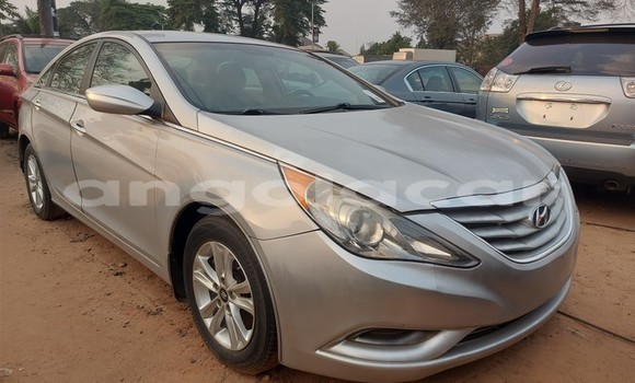 Buy Used Hyundai Sonata Other Car in Luanda in Luanda Province Buy Used Hyundai Sonata Other Car in Luanda in Luanda Province