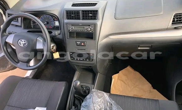 Buy Used Toyota Avanza White Car in Luanda in Luanda Province Buy Used Toyota Avanza White Car in Luanda in Luanda Province