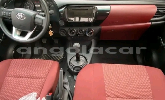 Buy Used Toyota Hilux White Car in Luanda in Luanda Province Buy Used Toyota Hilux White Car in Luanda in Luanda Province