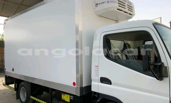 Comprar Usado Mitsubishi Lancer Cargo Branco Carro em Luanda em Luanda Province Comprar Usado Mitsubishi Lancer Cargo Branco Carro em Luanda em Luanda Province