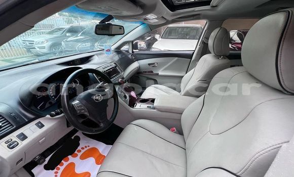 Buy Used Toyota Venza White Car in Luanda in Luanda Province Buy Used Toyota Venza White Car in Luanda in Luanda Province