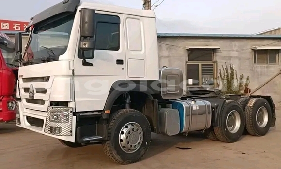 Medium with watermark hino zs luanda province luanda 30771