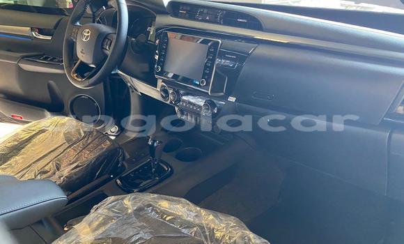 Buy Used Toyota Hiluxe Revo Black Car in Luanda in Luanda Province Buy Used Toyota Hiluxe Revo Black Car in Luanda in Luanda Province