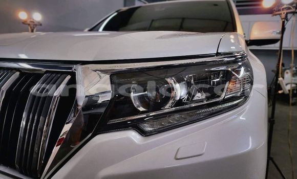 Acheter Occasion Voiture Toyota Land Cruiser Prado Blanc à Luanda, Province de Luanda Acheter Occasion Voiture Toyota Land Cruiser Prado Blanc à Luanda, Province de Luanda
