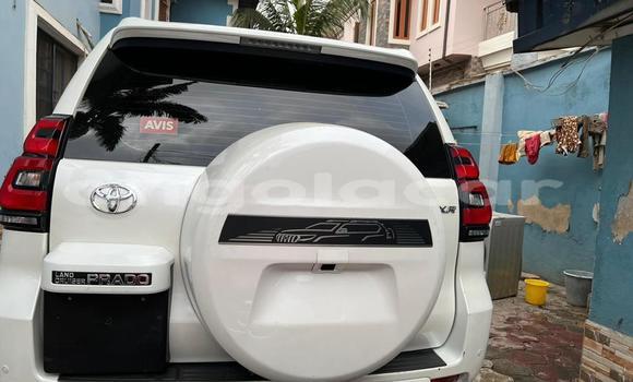 Acheter Occasion Voiture Toyota Land Cruiser Prado Blanc à Luanda, Province de Luanda Acheter Occasion Voiture Toyota Land Cruiser Prado Blanc à Luanda, Province de Luanda