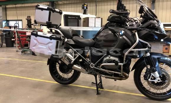 Comprar Usado BMW R1200GS Adventure Preto Moto em Benguela em Benguela Comprar Usado BMW R1200GS Adventure Preto Moto em Benguela em Benguela