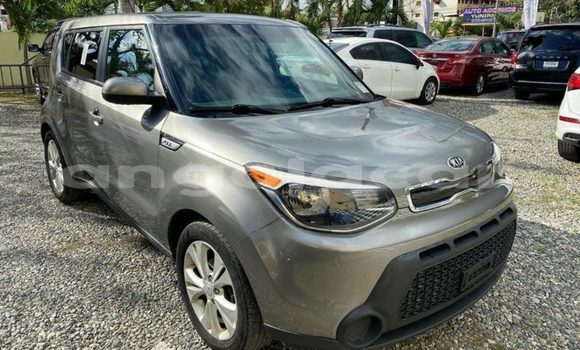 Buy Used Kia Soul Green Car in Luanda in Luanda Province Buy Used Kia Soul Green Car in Luanda in Luanda Province