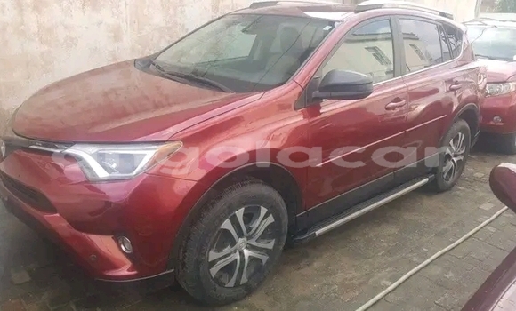 Buy Used Toyota RAV4 Red Car in Luanda in Luanda Province Buy Used Toyota RAV4 Red Car in Luanda in Luanda Province