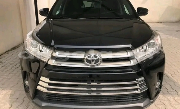 Acheter Occasion Voiture Toyota Highlander Noir à Luanda, Province de Luanda