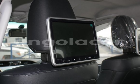 Acheter Neuf Voiture Toyota Hilux Noir à Benguela, Benguela Acheter Neuf Voiture Toyota Hilux Noir à Benguela, Benguela