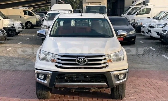 Comprar Usado Toyota Hilux Branco Carro em Luanda em Luanda Province Comprar Usado Toyota Hilux Branco Carro em Luanda em Luanda Province