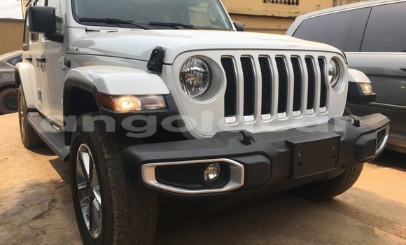 Buy Used Jeep Wrangler White Car in Luanda in Luanda Province