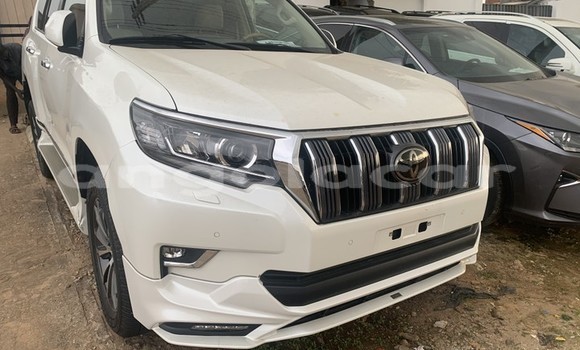 Acheter Occasion Voiture Toyota Land Cruiser Blanc à Luanda, Province de Luanda