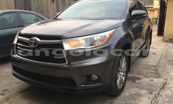Buy Used Toyota Highlander Silver Car in Luanda in Luanda Province Buy Used Toyota Highlander Silver Car in Luanda in Luanda Province