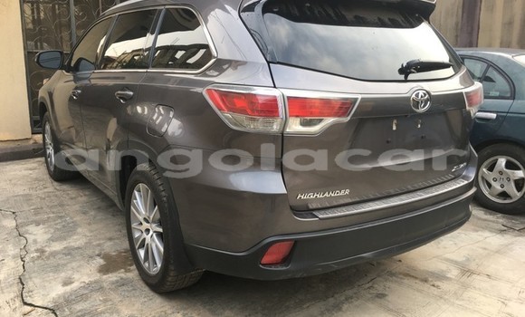 Buy Used Toyota Highlander Silver Car in Luanda in Luanda Province Buy Used Toyota Highlander Silver Car in Luanda in Luanda Province