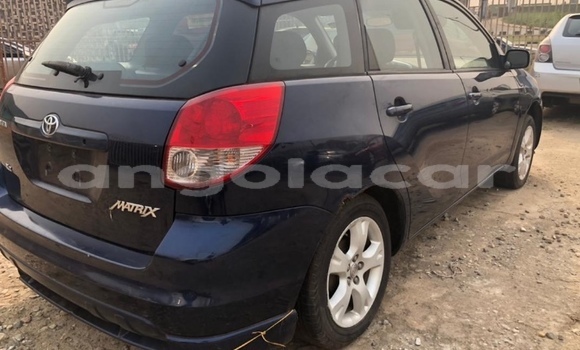 Acheter Occasion Voiture Toyota Matrix Bleu à Luanda, Province de Luanda Acheter Occasion Voiture Toyota Matrix Bleu à Luanda, Province de Luanda