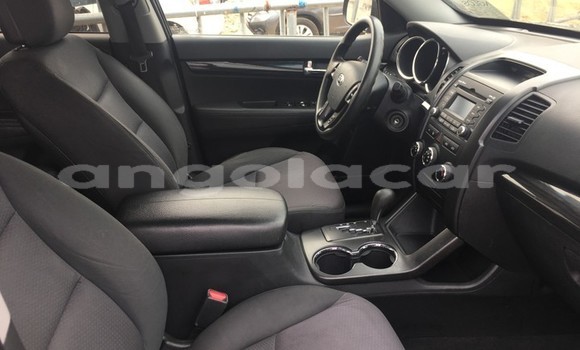 Buy Used Kia Sorento Black Car in Luanda in Luanda Province Buy Used Kia Sorento Black Car in Luanda in Luanda Province