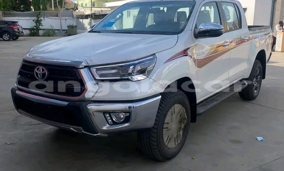 Acheter Occasion Voiture Toyota Hilux Blanc à Luanda, Province de Luanda Acheter Occasion Voiture Toyota Hilux Blanc à Luanda, Province de Luanda