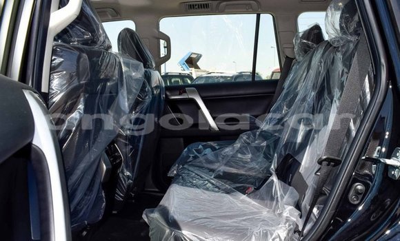 Comprar Novo Toyota Land Cruiser Prado Preto Carro em Caala em Huambo Comprar Novo Toyota Land Cruiser Prado Preto Carro em Caala em Huambo