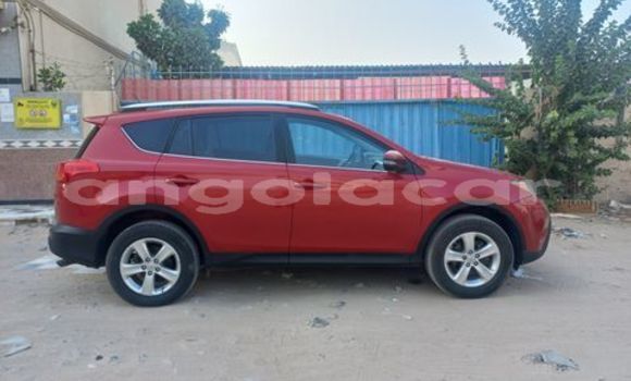 Comprar Usado Toyota RAV4 Vermelho Carro em Luanda em Luanda Province Comprar Usado Toyota RAV4 Vermelho Carro em Luanda em Luanda Province