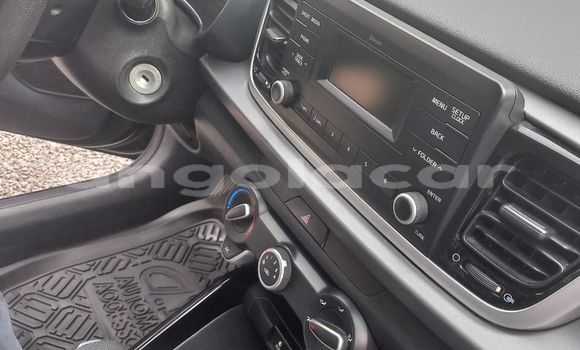 Comprar Usado Kia rio Preto Carro em Luanda em Luanda Province Comprar Usado Kia rio Preto Carro em Luanda em Luanda Province