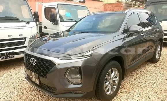 Buy Used Hyundai Santa Fe Other Car in Luanda in Luanda Province Buy Used Hyundai Santa Fe Other Car in Luanda in Luanda Province