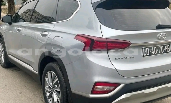 Buy Used Hyundai Santa Fe Other Car in Lobito in Benguela Buy Used Hyundai Santa Fe Other Car in Lobito in Benguela