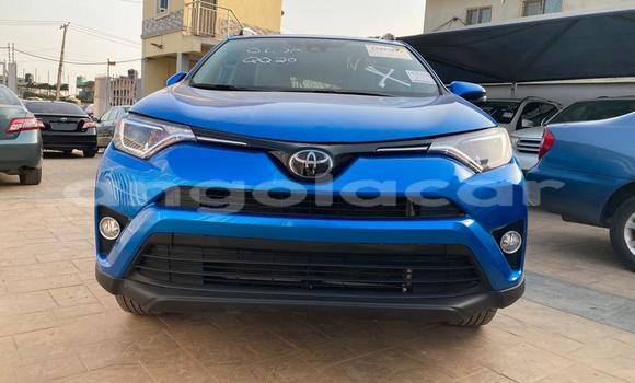 Comprar Usado Toyota RAV4 Azul Carro em Lobito em Benguela