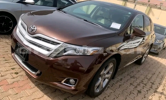 Comprar Usado Toyota Venza Outro Carro em Luanda em Luanda Province