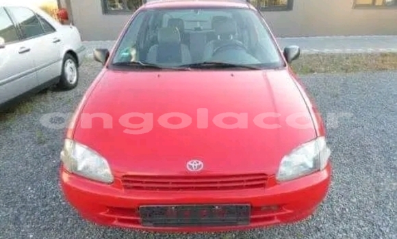 Buy Used Toyota Starlet Red Car in Lobito in Benguela