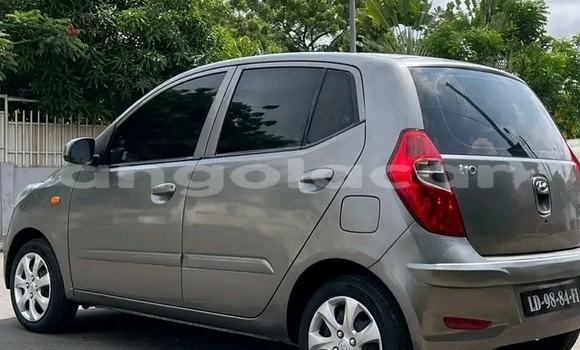 Comprar Usado Hyundai i10 Outro Carro em Lobito em Benguela Comprar Usado Hyundai i10 Outro Carro em Lobito em Benguela