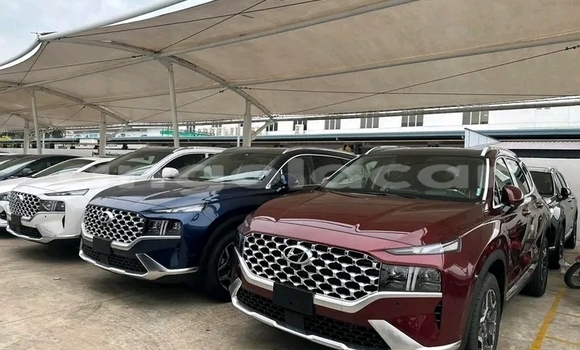 Comprar Usado Hyundai Santa Fe Branco Carro em Lobito em Benguela Comprar Usado Hyundai Santa Fe Branco Carro em Lobito em Benguela