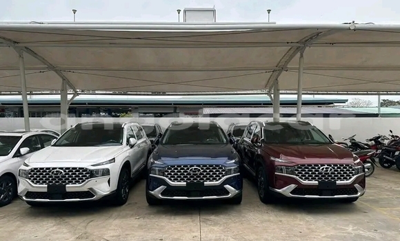 Buy Used Hyundai Santa Fe White Car in Lobito in Benguela Buy Used Hyundai Santa Fe White Car in Lobito in Benguela