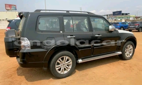 Comprar Usado Mitsubishi Pajero Preto Carro em Lobito em Benguela Comprar Usado Mitsubishi Pajero Preto Carro em Lobito em Benguela