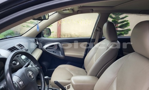 Comprar Usado Toyota RAV4 Preto Carro em Lobito em Benguela Comprar Usado Toyota RAV4 Preto Carro em Lobito em Benguela