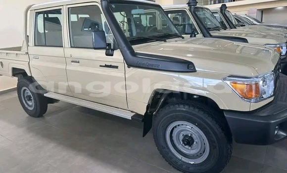 Buy Used Toyota Land Cruiser Other Car in Luanda in Luanda Province Buy Used Toyota Land Cruiser Other Car in Luanda in Luanda Province