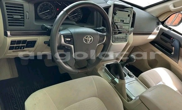 Acheter Occasion Voiture Toyota Land Cruiser Prado Noir à Luanda, Province de Luanda Acheter Occasion Voiture Toyota Land Cruiser Prado Noir à Luanda, Province de Luanda