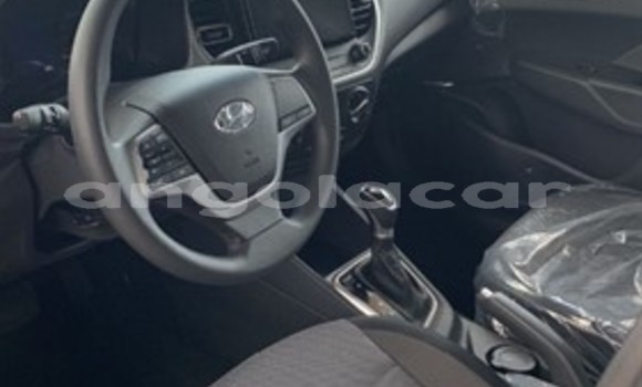 Acheter Occasion Voiture Hyundai Accent Noir à Luanda, Province de Luanda Acheter Occasion Voiture Hyundai Accent Noir à Luanda, Province de Luanda