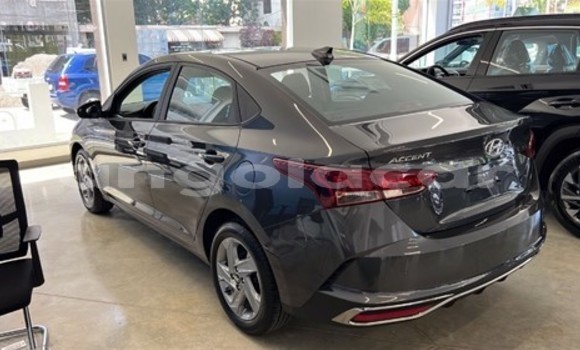 Acheter Occasion Voiture Hyundai Accent Noir à Luanda, Province de Luanda Acheter Occasion Voiture Hyundai Accent Noir à Luanda, Province de Luanda