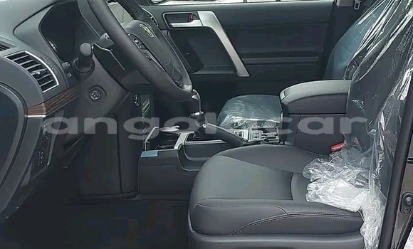 Acheter Occasion Voiture Toyota Prado Noir à Luanda, Province de Luanda Acheter Occasion Voiture Toyota Prado Noir à Luanda, Province de Luanda