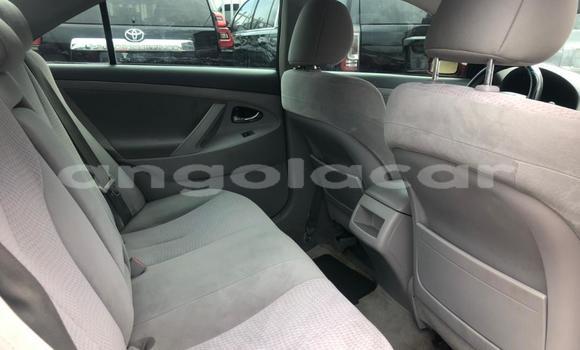 Buy Used Toyota Camry Red Car in Luanda in Luanda Province Buy Used Toyota Camry Red Car in Luanda in Luanda Province