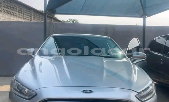 Acheter Occasion Voiture Ford Focus Autre à Luanda, Province de Luanda Acheter Occasion Voiture Ford Focus Autre à Luanda, Province de Luanda