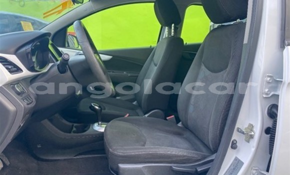 Comprar Usado Chevrolet spark Branco Carro em Luanda em Luanda Province Comprar Usado Chevrolet spark Branco Carro em Luanda em Luanda Province