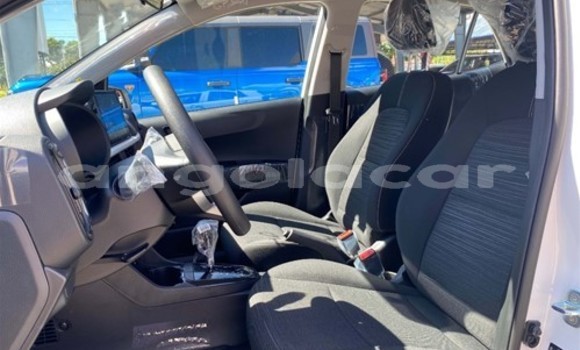 Comprar Usado Kia Picanto Branco Carro em Luanda em Luanda Province Comprar Usado Kia Picanto Branco Carro em Luanda em Luanda Province