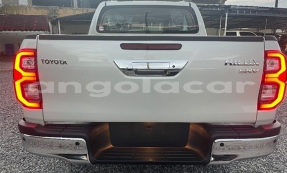 Acheter Occasion Voiture Toyota Hilux Blanc à Luanda, Province de Luanda Acheter Occasion Voiture Toyota Hilux Blanc à Luanda, Province de Luanda
