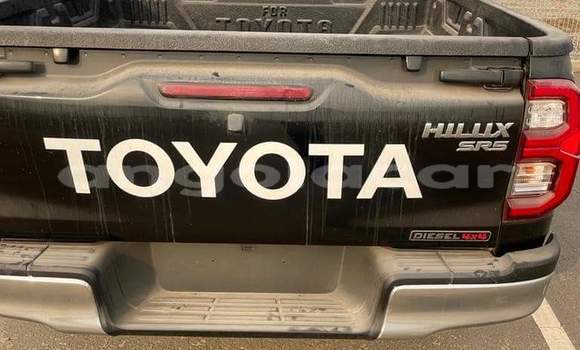 Comprar Usado Toyota Hilux Preto Carro em Luanda em Luanda Province Comprar Usado Toyota Hilux Preto Carro em Luanda em Luanda Province